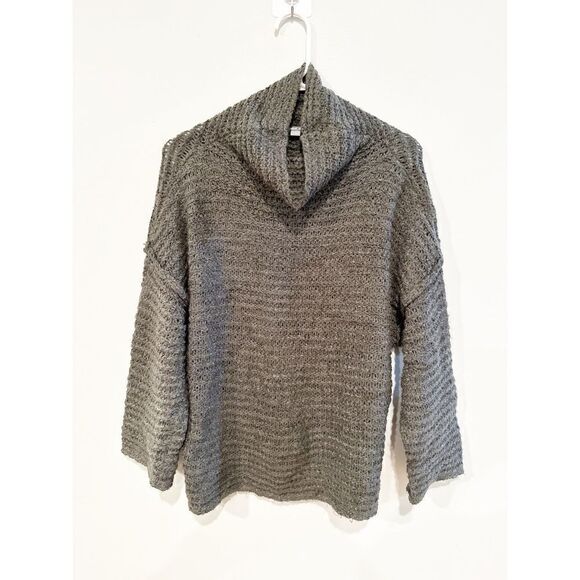 Aerie chunky knit charcoal sweater - Picture 1 of 3